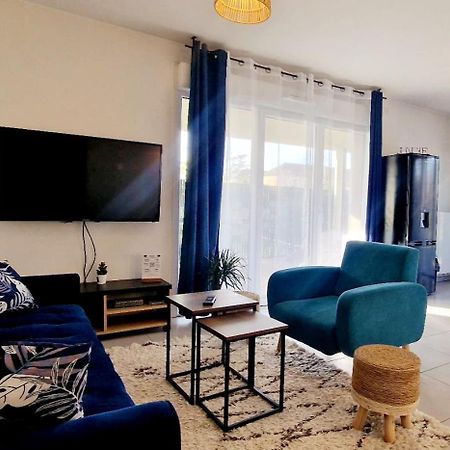 Le Paisible Apartment ดูแวนน์ ภายนอก รูปภาพ